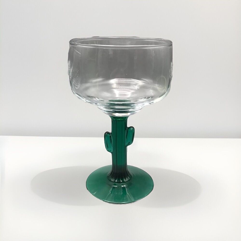 Lot Of 4 Libbey Cactus Clear Glass Green Stemware 12oz Margarita Bar ware - Picture 2 of 3